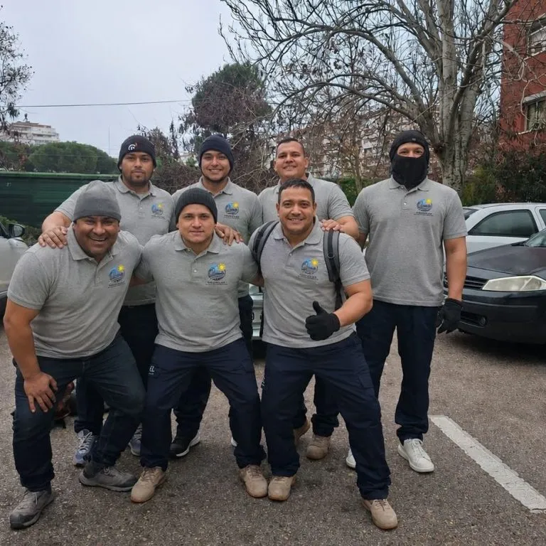Equipo de Megksolar